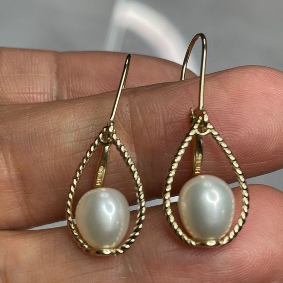 Eternal Gold 14KT Yellow Gold Baroque Pearl Dangle Earrings - Picture 1 of 5